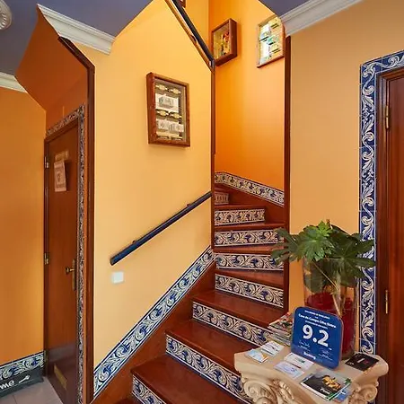 House 3 Bedroon - Near And Lisbon بيت للعطل *