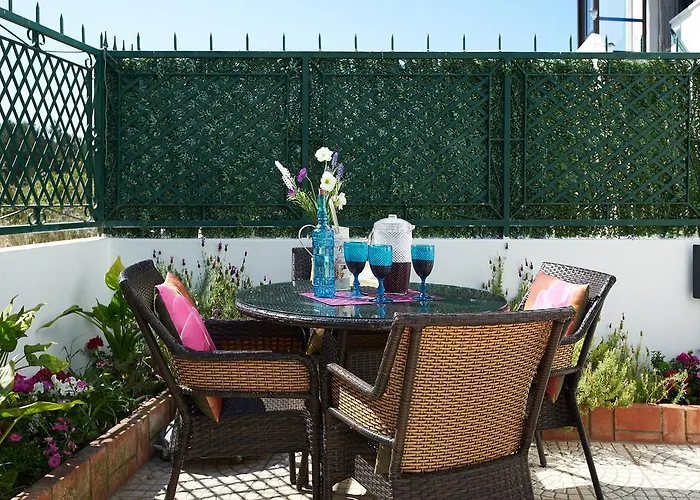 House 3 Bedroon - Near And Lisbon Casa vacanze *