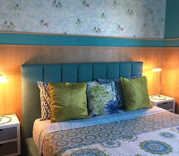 House 3 Bedroon - Near And Lisbon *